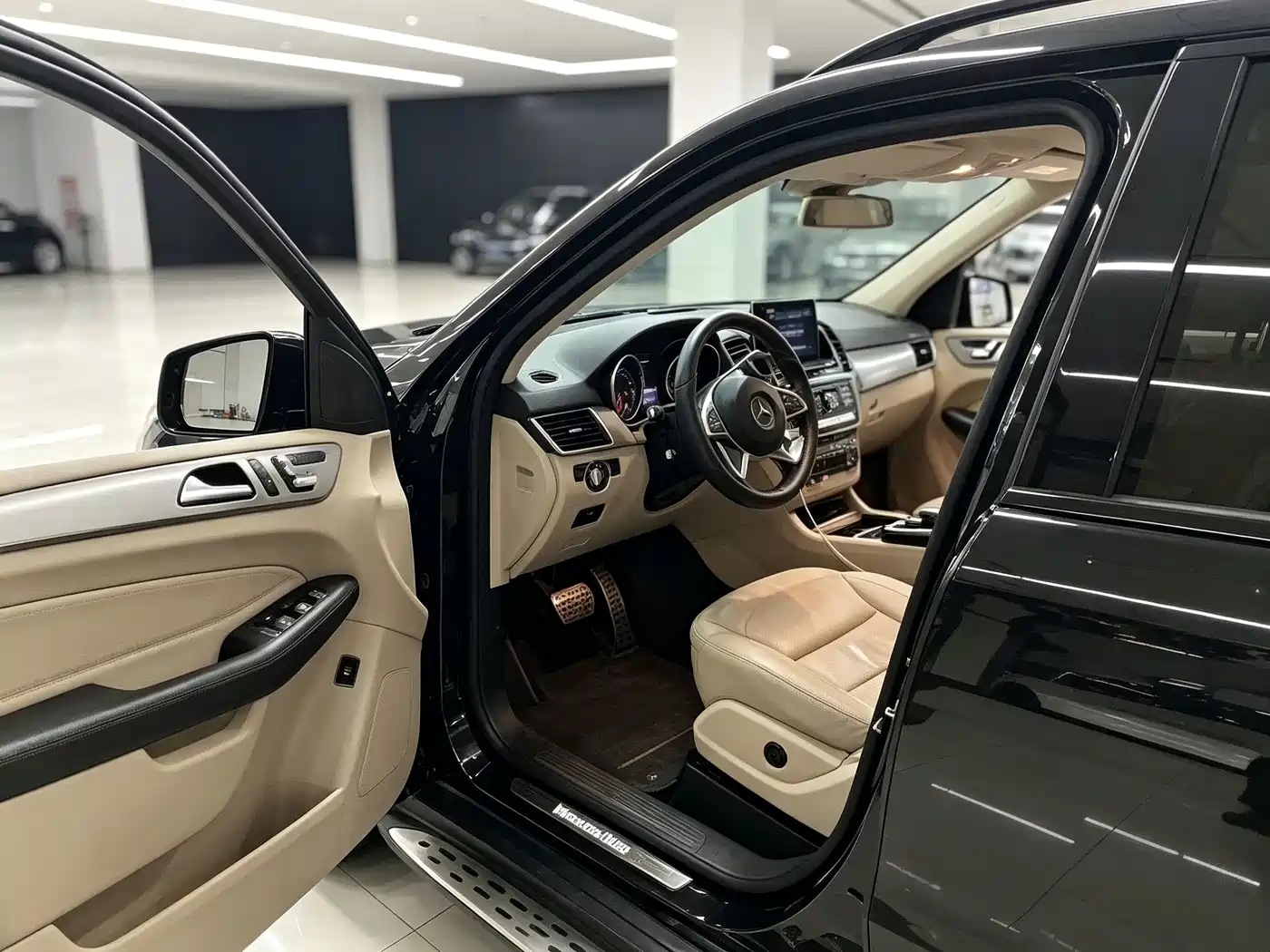 Mercedes-Benz GLE 2016 2016 GLE 450 AMG 4MATIC