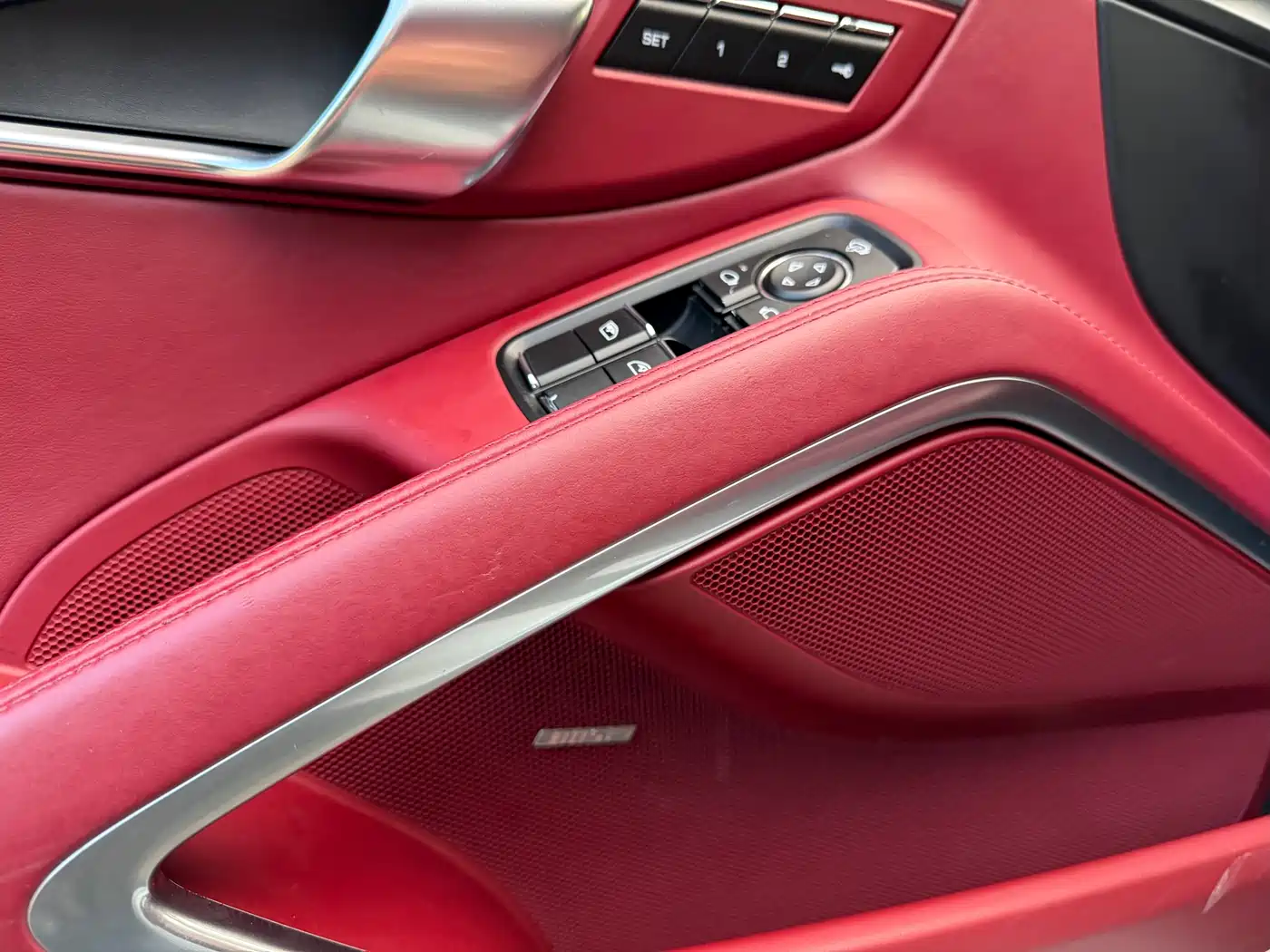 Porsche 718 2018 Cayman 2.0T фото 10