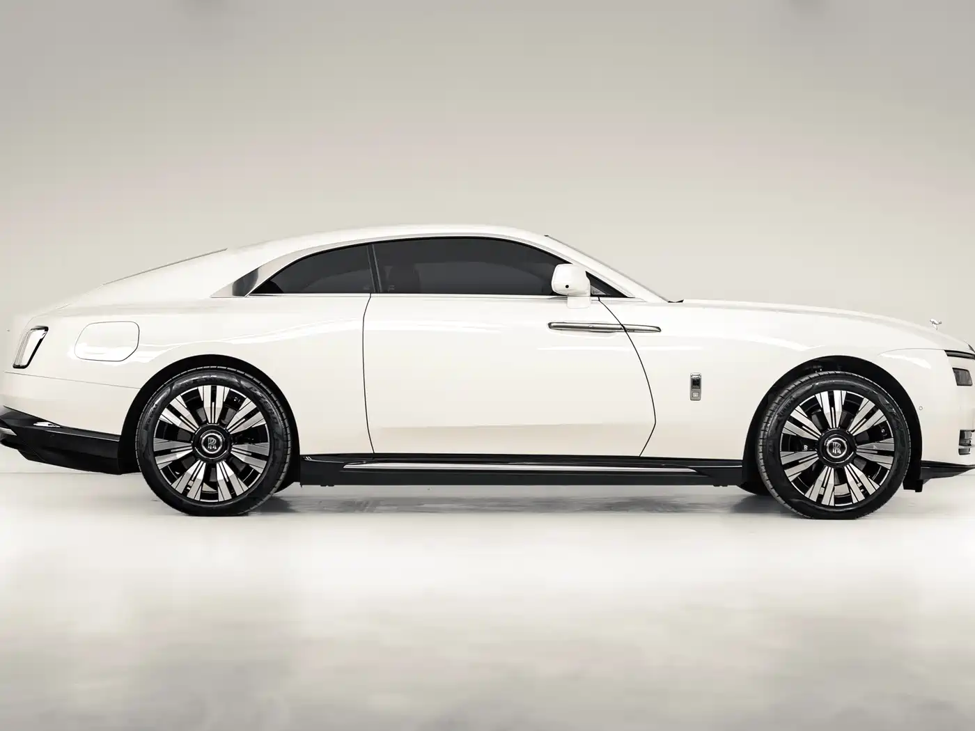 ROLLS-ROYCE CHTHONIC