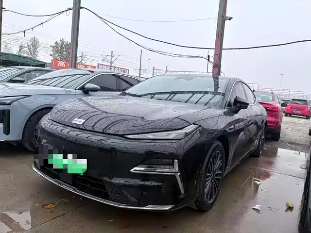 GEELY GALAXY GALAXY SPARKLE 8