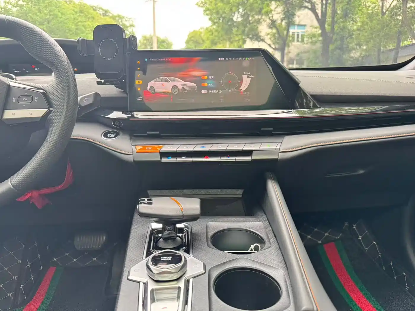 CHANGAN UNI-V