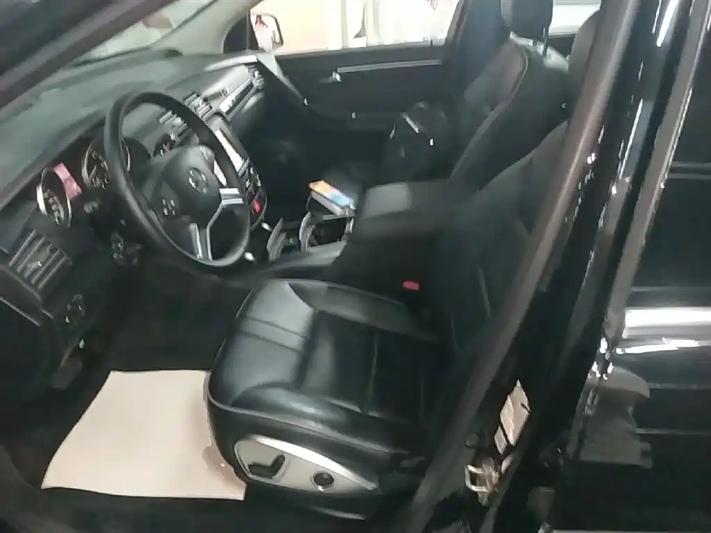Mercedes-Benz R-Class 2015 R 320 4MATIC Luxury фото 15