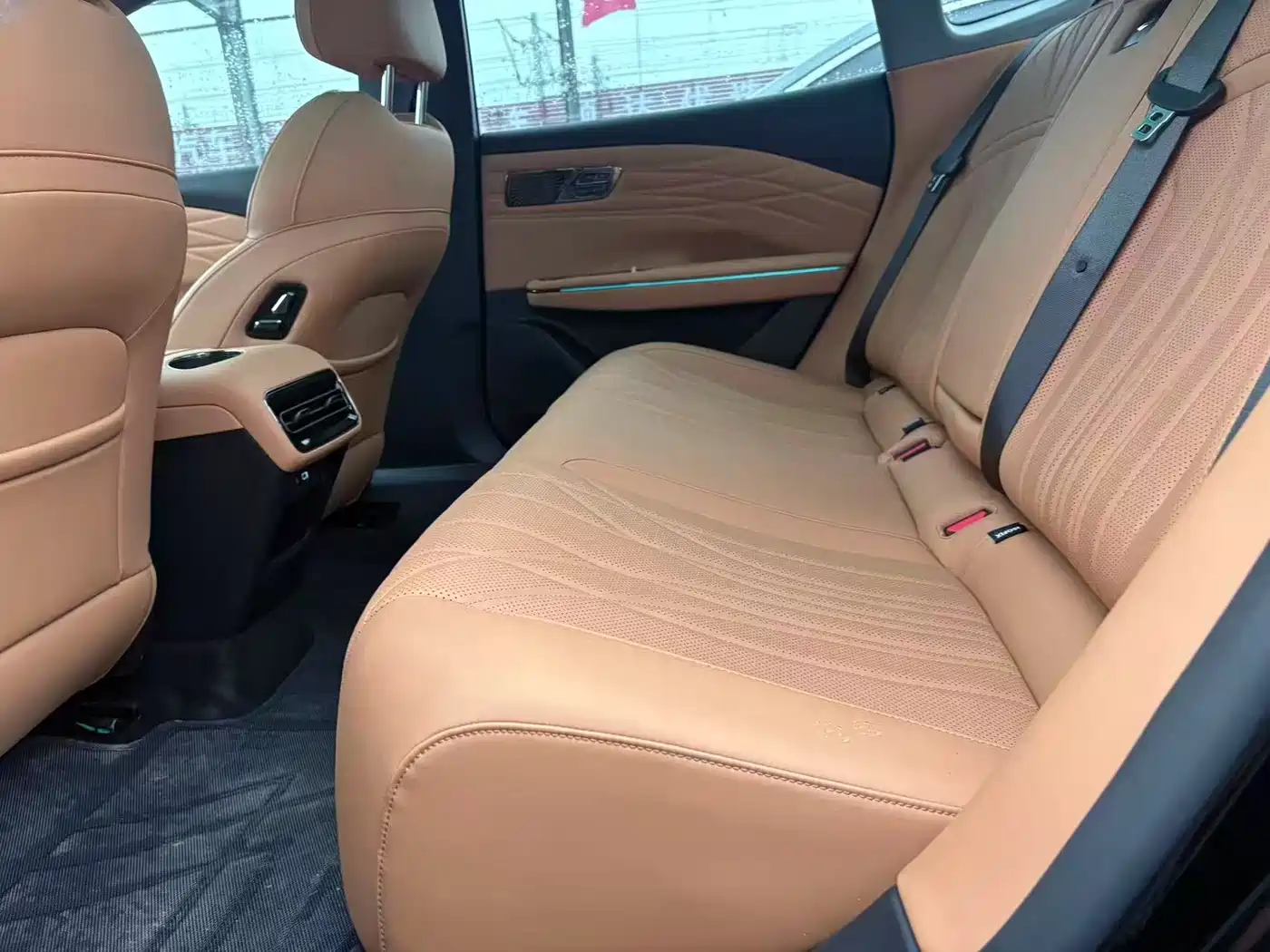 GEELY GALAXY GALAXY SPARKLE 8