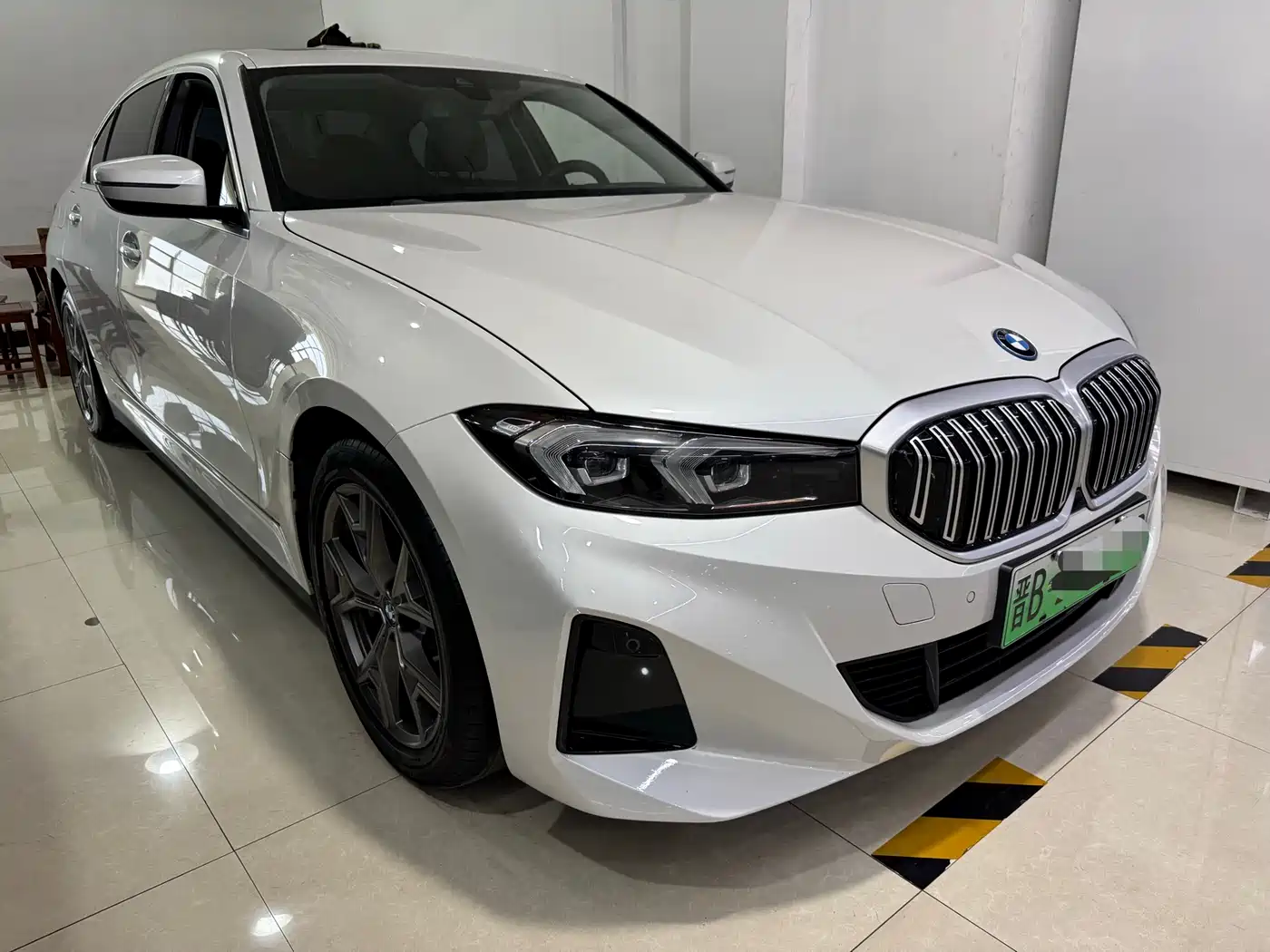 BMW i3 2024 eDrive 35 L фото 3