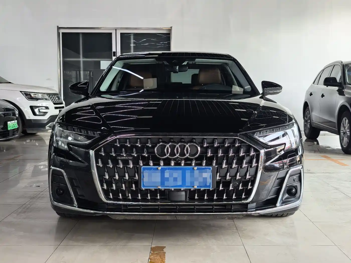Audi A8 2024 Model A8L 50 TFSI quattro Premium Selection фото 2
