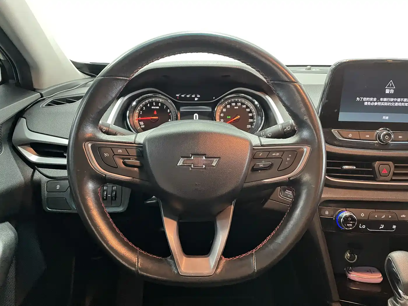 Chevrolet Volando 2019 Redline 530T Automatic Premium Enjoyment Edition (5+2 seater) China VI фото 13