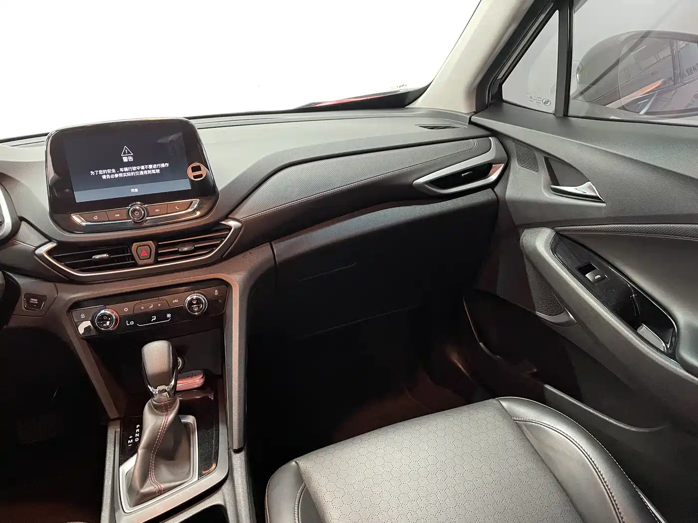 Chevrolet Volando 2019 Redline 530T Automatic Premium Enjoyment Edition (5+2 seater) China VI фото 14