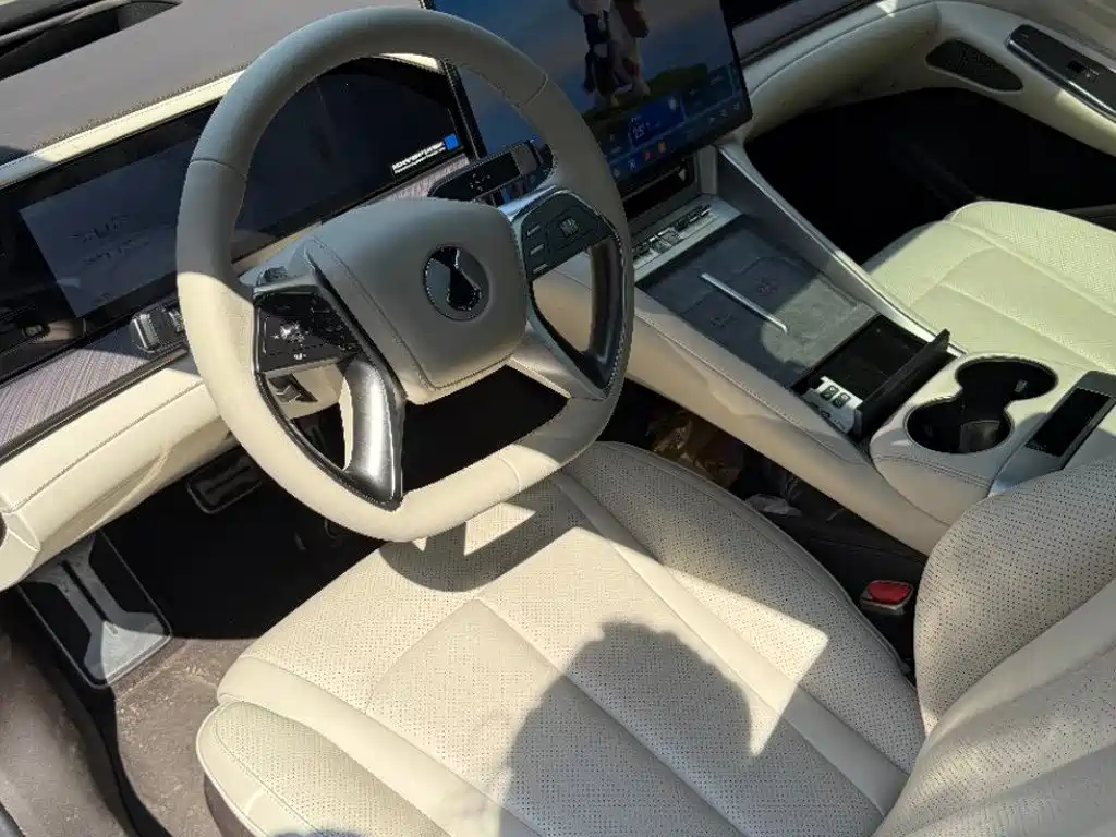 Denza Z9 2024 2024 Model 1100km AWD Ultra Edition