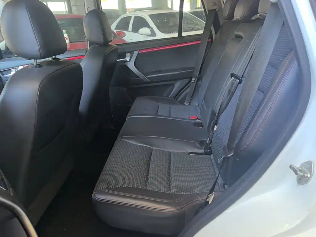 Chery Tiggo 3 2017 2016 1.6L CVT Smart Edition