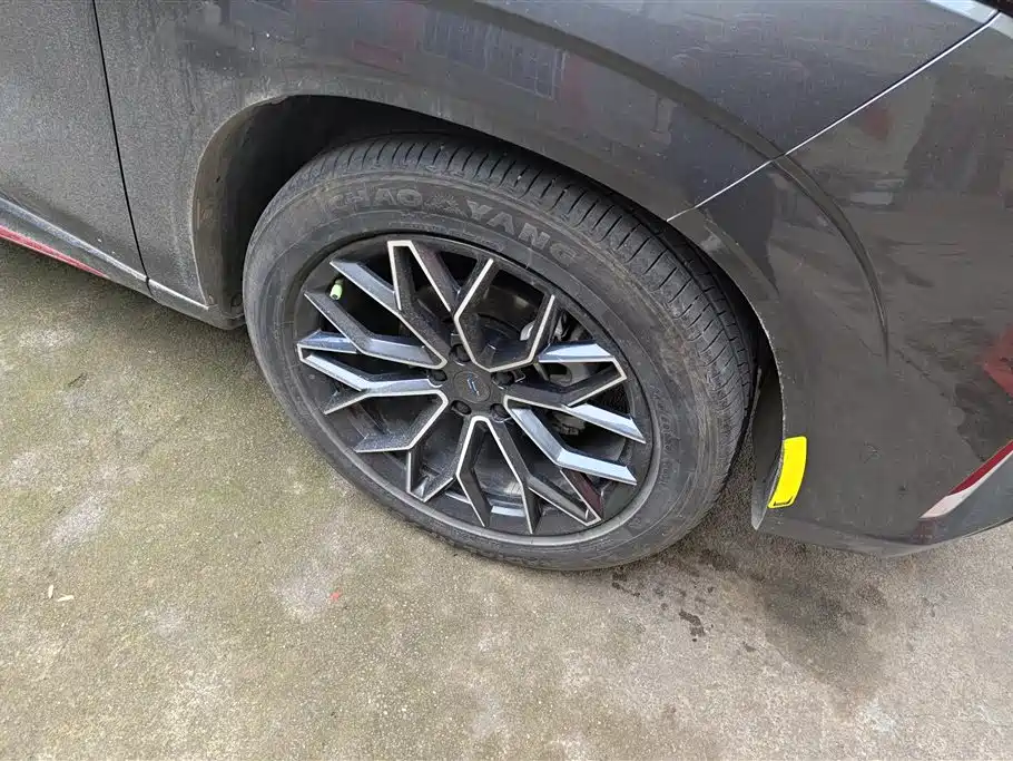 CHANGAN CHANGAN AUCHAN Z6