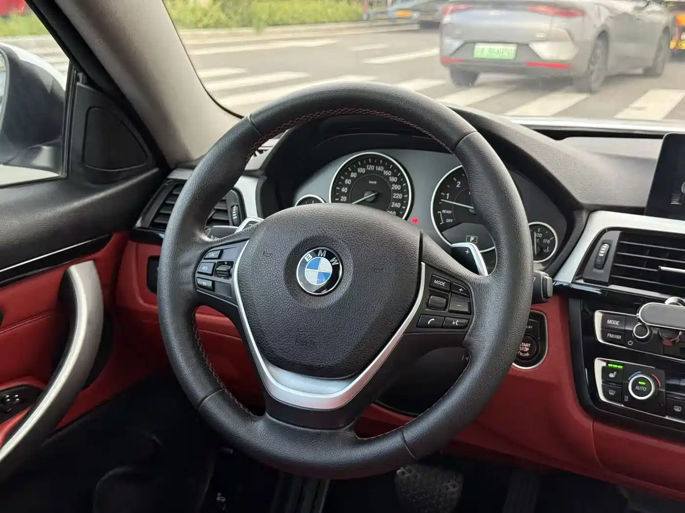 Фото 12 - BMW 4 Series
