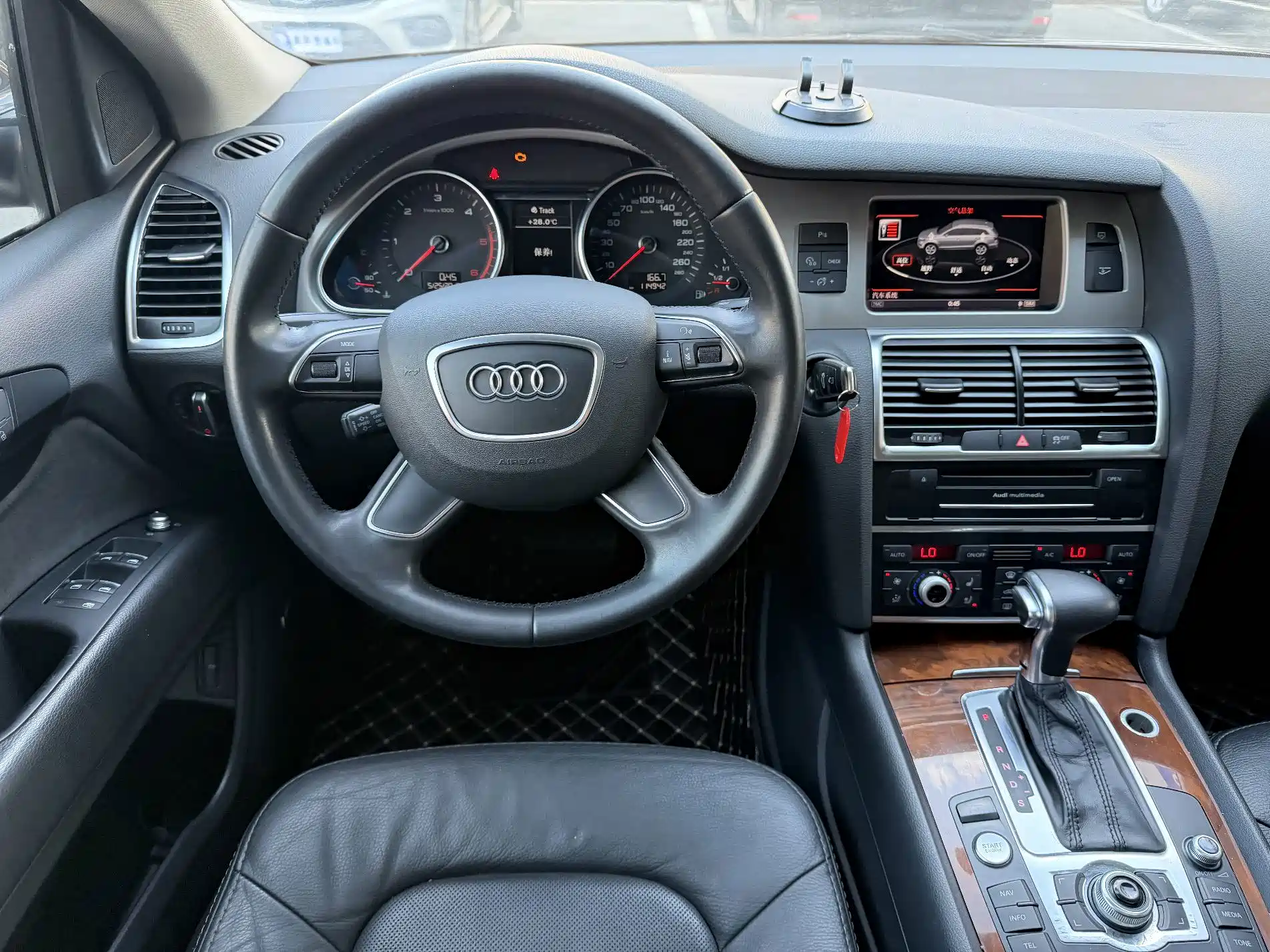Photo 14 - Audi Q7