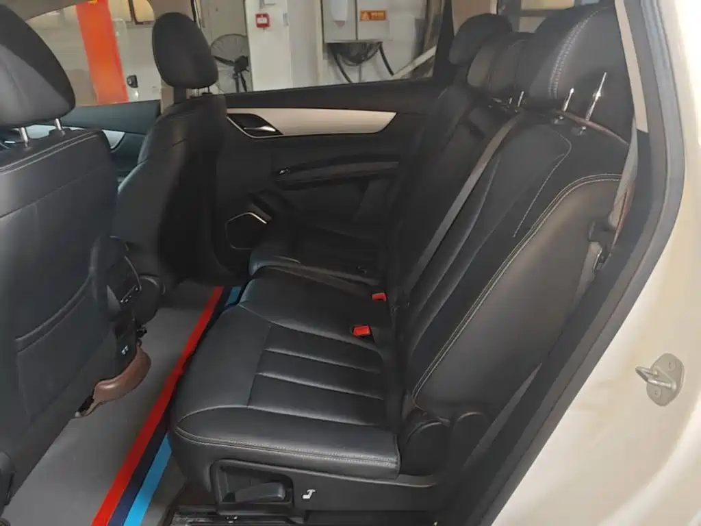 BYD Song MAX 2022 2021 Upgrade 1.5T Automatic Luxury Edition 7-Seater