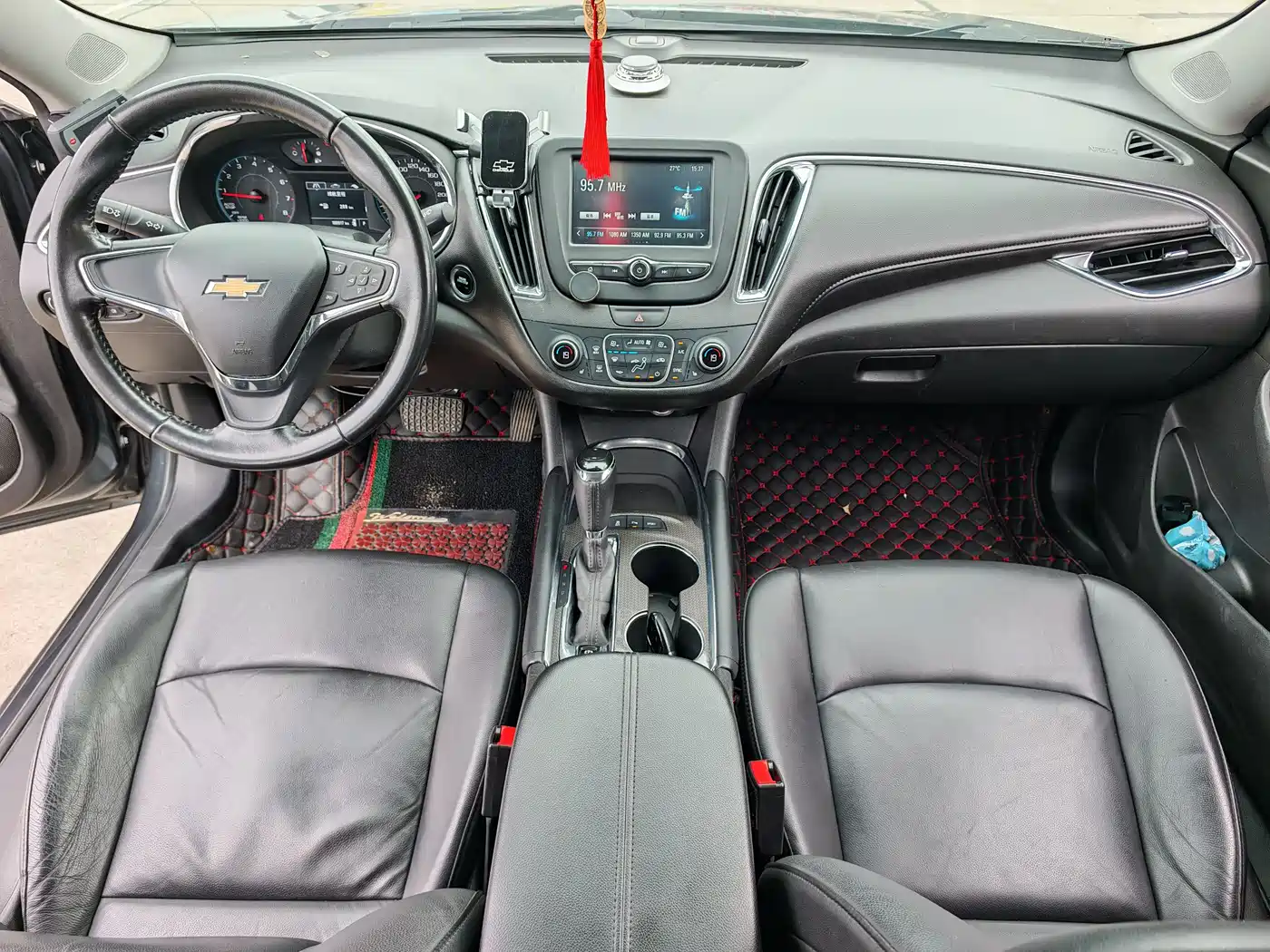 Chevrolet Malibu XL 2017 1.5T Auto Sport Edition фото 11
