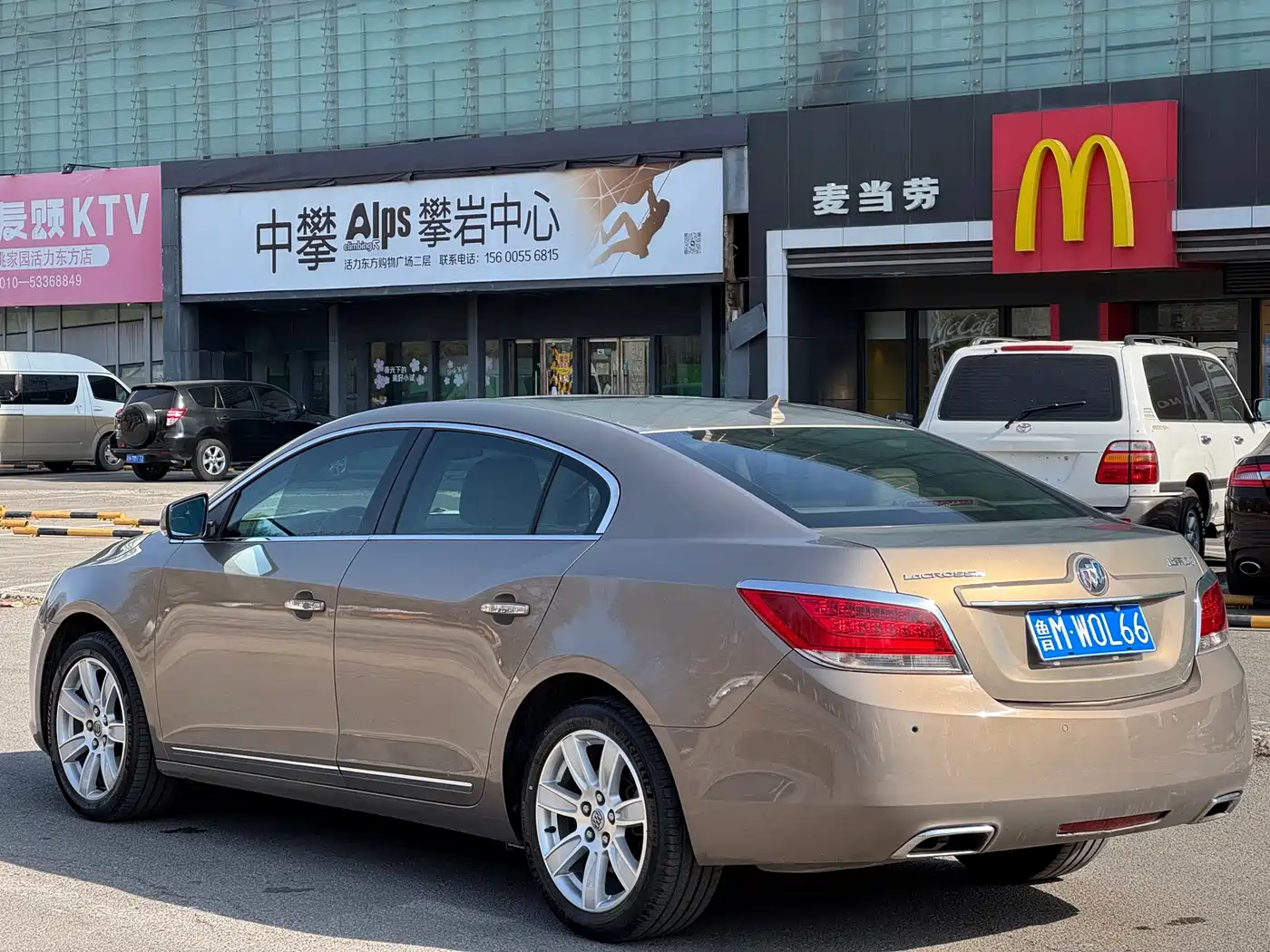 Buick LaCrosse 2009 Model 2.4L Luxury Edition фото 6