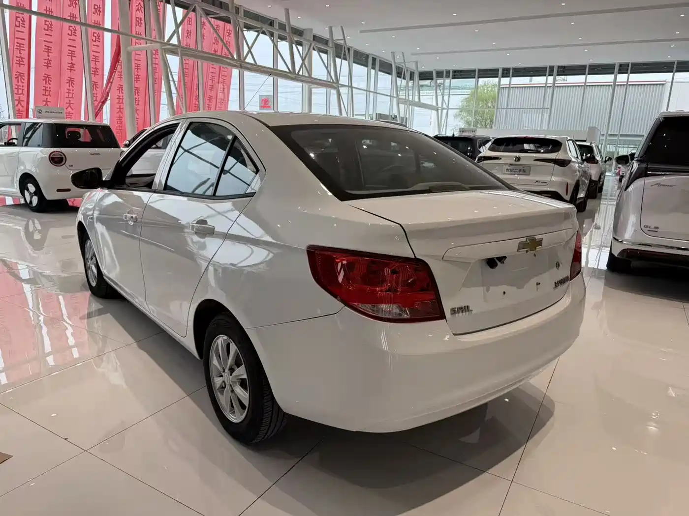 Chevrolet Sail 2016 Sail 3 1.3L Manual Comfort Sunroof Edition фото 12