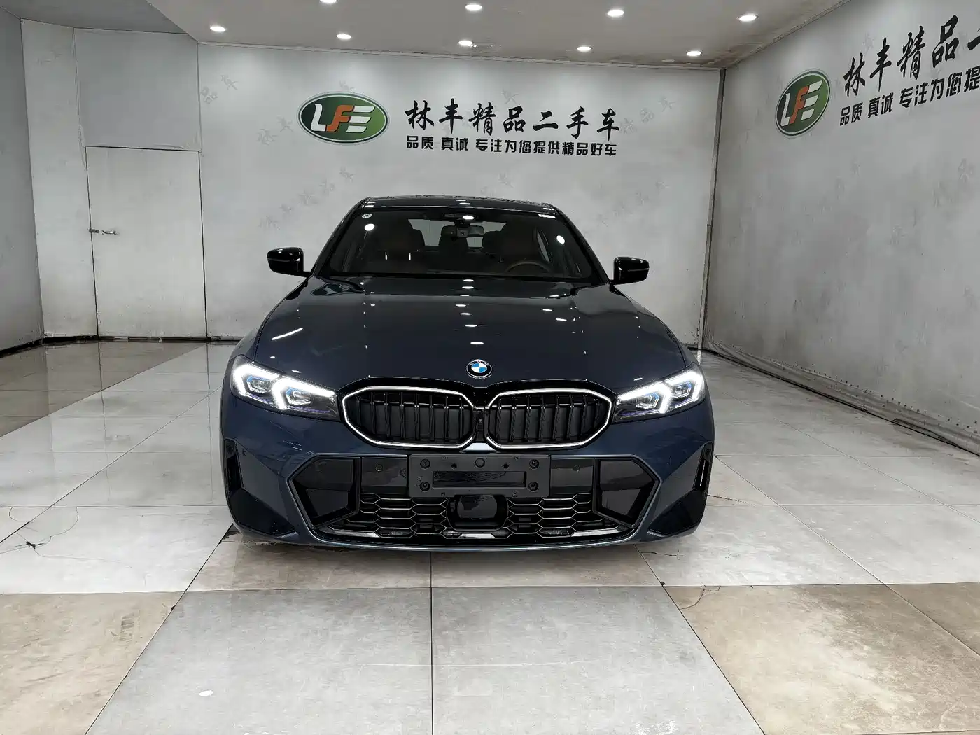 BMW 3 Series 2025 330Li Premium M Sport Night Edition фото 2