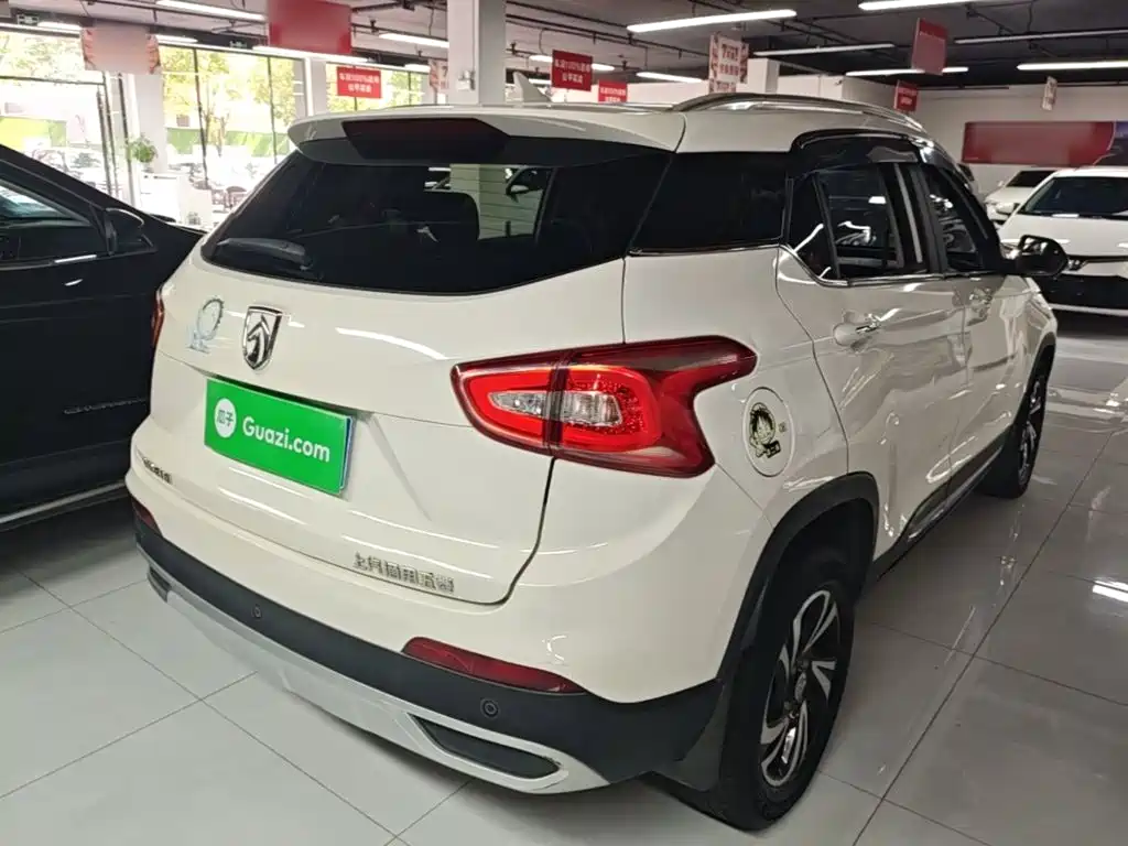 Фото 7 - Baojun 510