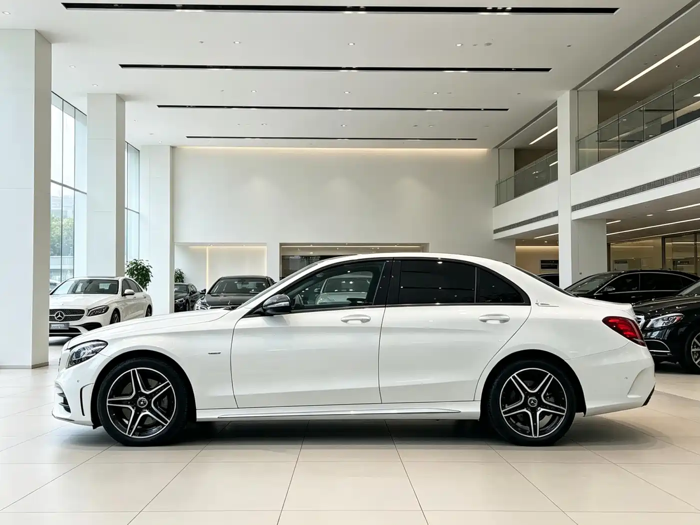 Mercedes-Benz C-Class 2021 C 260 L Sport Starry Exclusive Edition фото 3