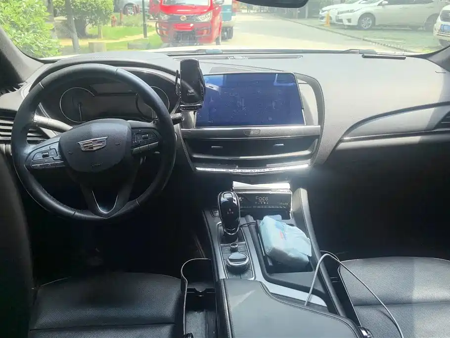 Cadillac CT5 2022 28T Luxury (Standard) фото 12