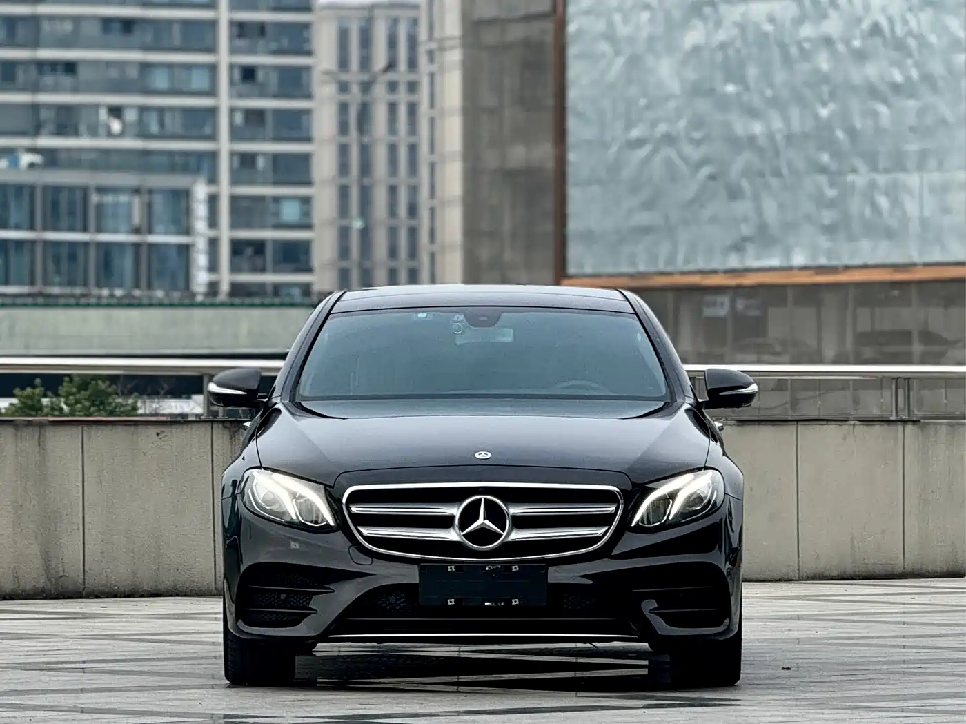 Mercedes-Benz E-Class 2019 Facelift E 300 L Sport Luxury фото 2