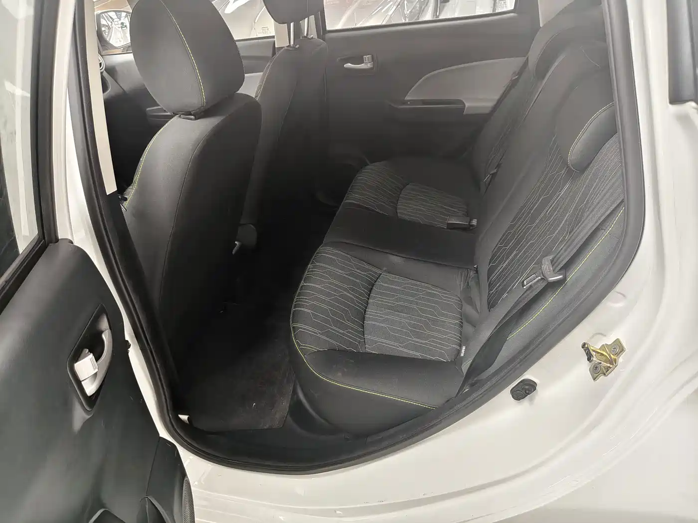 Changan Benben E-Star 2021 2021 National Edition Colorful Version (Fast Charge) LFP (31.95kWh)