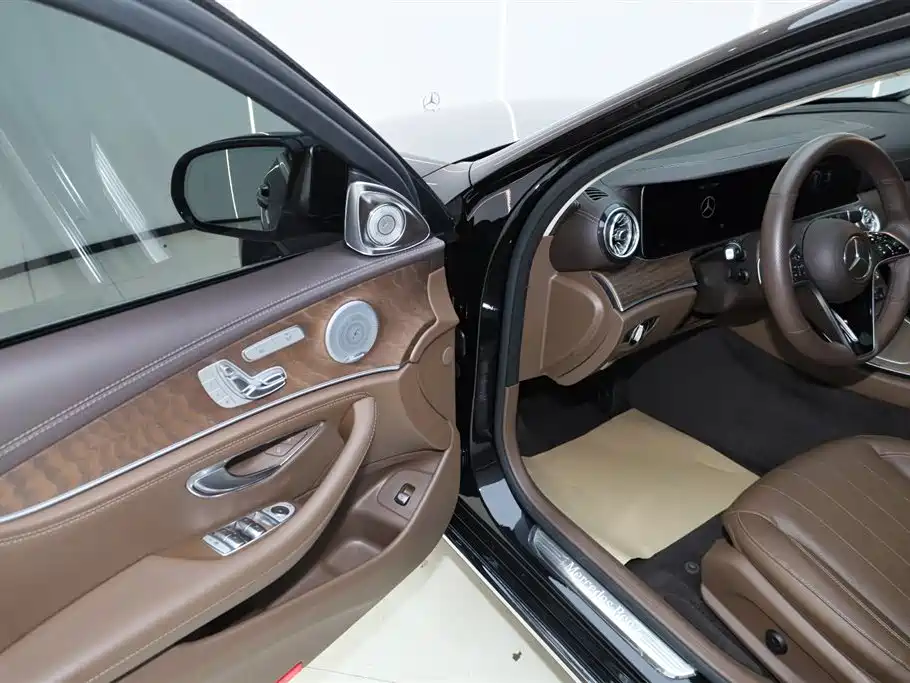 Mercedes-Benz E-Class 2022 Model Facelift III E 300 L Fashion фото 19