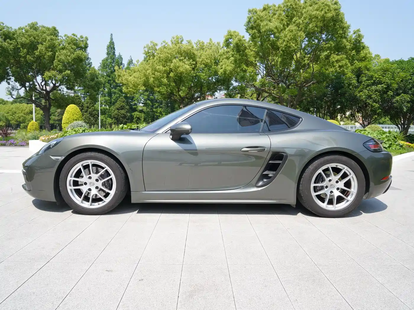 Porsche 718 2022 Cayman 2.0T фото 3