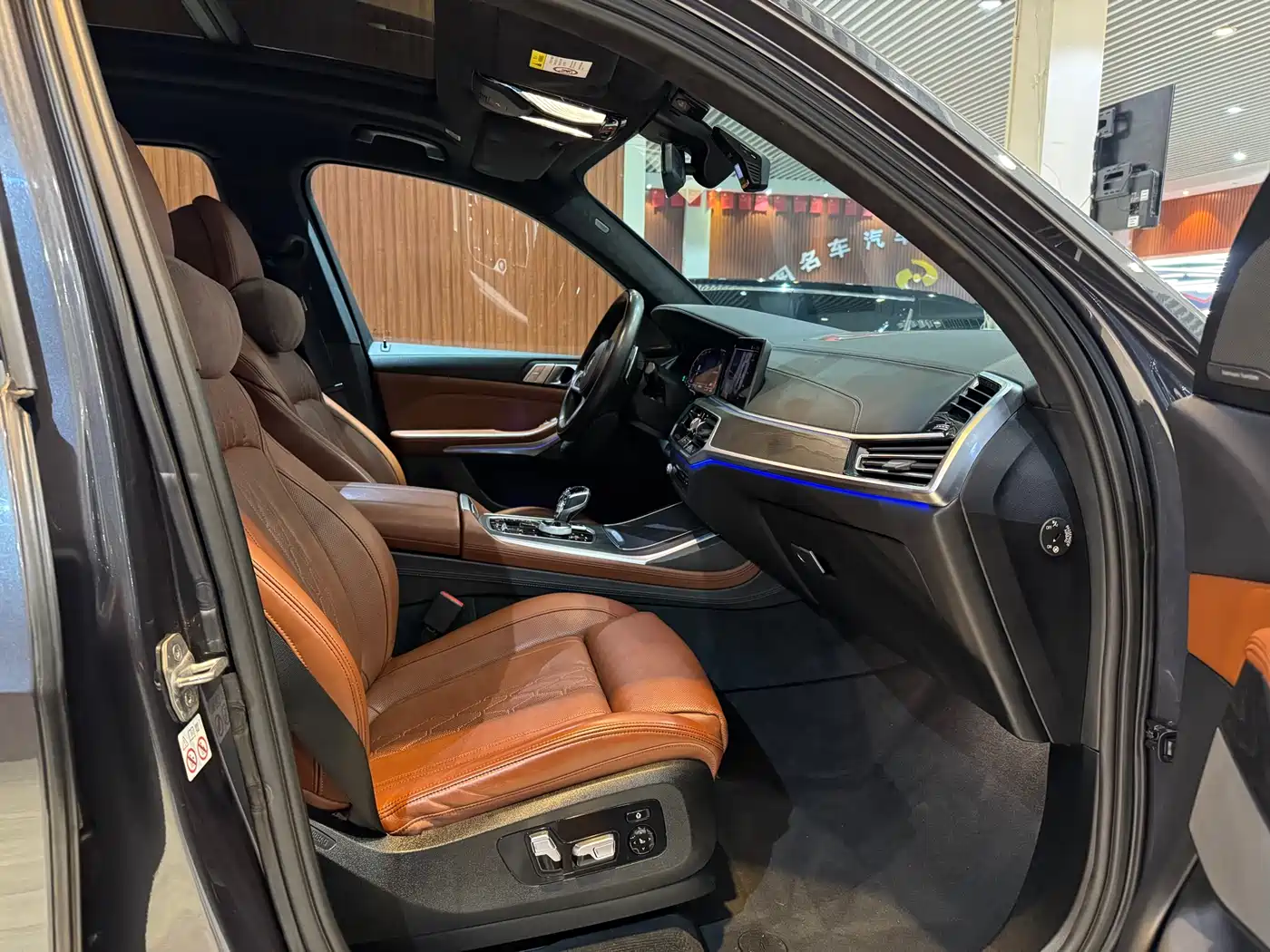BMW X7 2020 xDrive40i Custom Limited Edition M Sport Package фото 6
