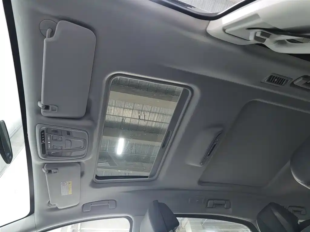 BUICK GL8 NEW ENERGY