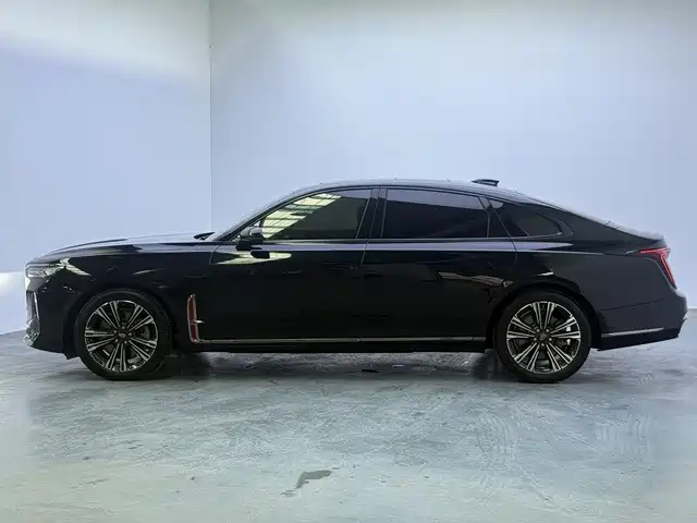 Hongqi H9 2024 2024 2.0T Qi Enjoy Private Fashion Edition