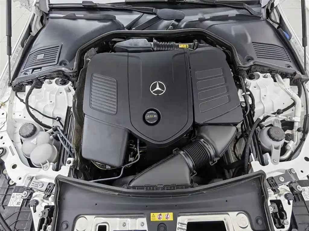 Mercedes-Benz C-Class 2025 Facelift C 200 L Sport Edition фото 6