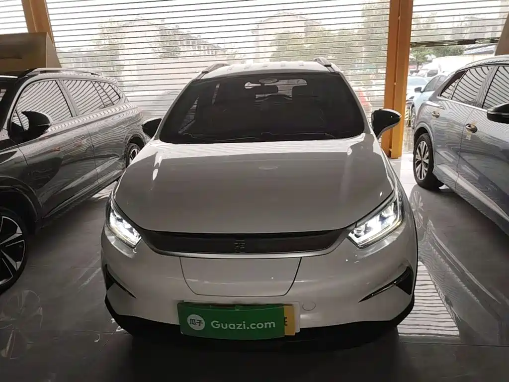 BYD Yuan Pro 2021 401KM Luxury Model фото 3