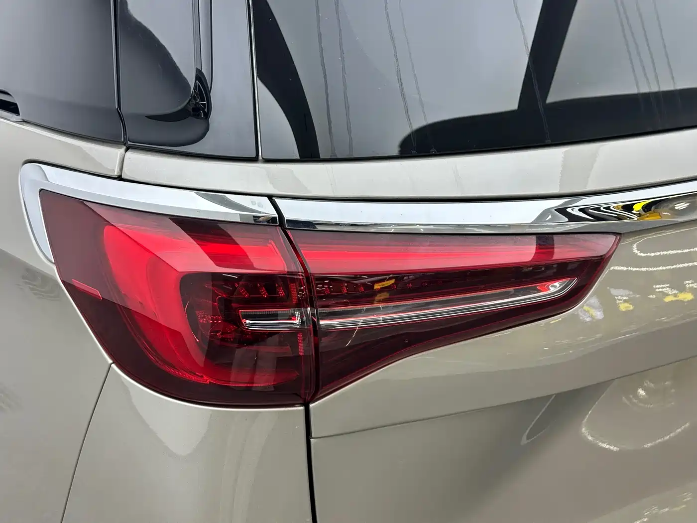 Buick GL8 2023 ES Landmaster Exclusive фото 15