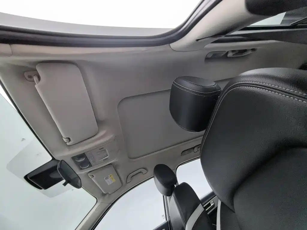 Qoros 5 2018 2018 1.6T Automatic Premium Type