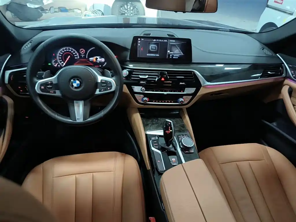 BMW 5 Series 2018 Facelift 530Li Leading M Sport Package фото 10