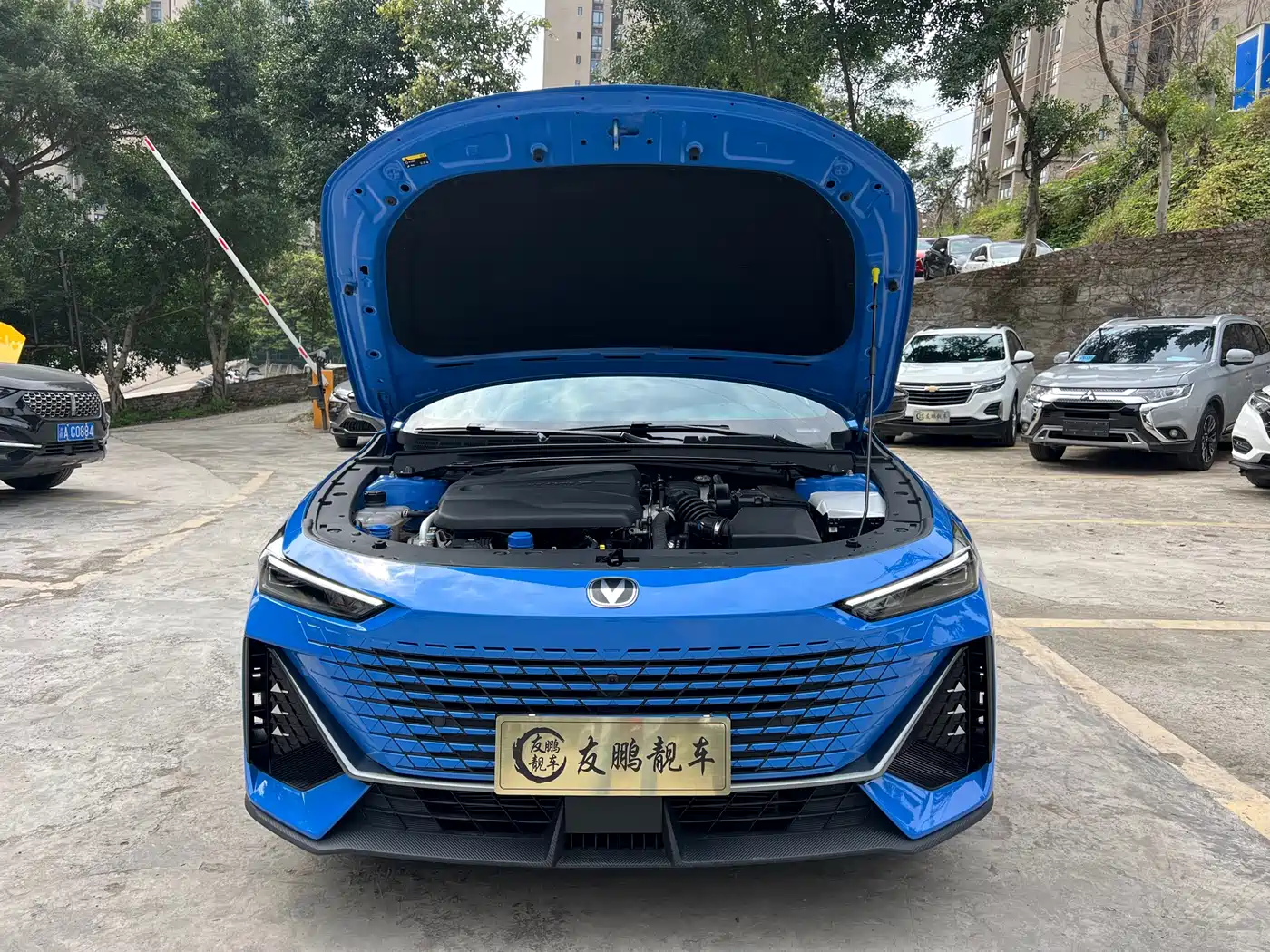CHANGAN UNI-V