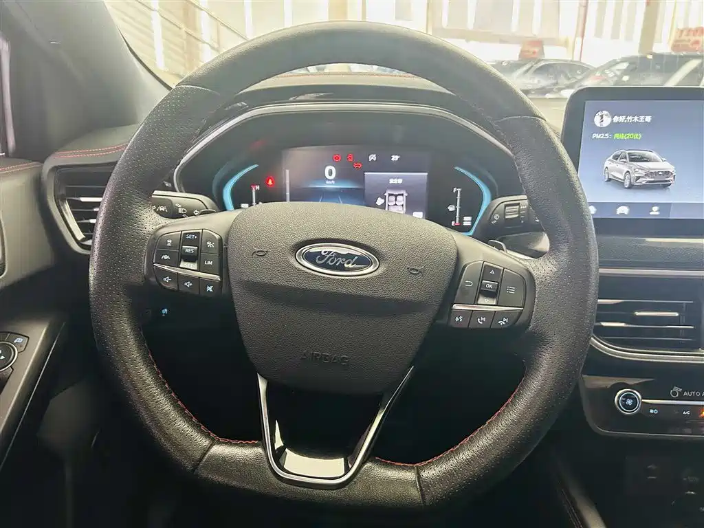 FORD FOX