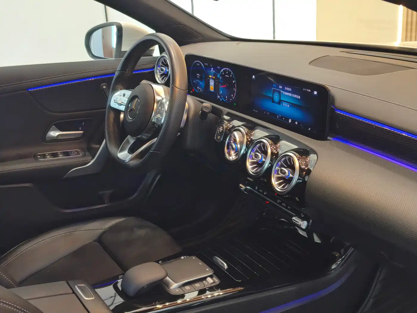 Mercedes-Benz A-Class 2020 Facelift A 200 L Sport Sedan Fashion фото 11