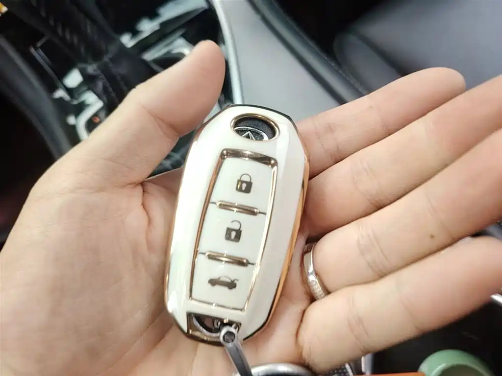 Фото 9 - Infiniti Q50L
