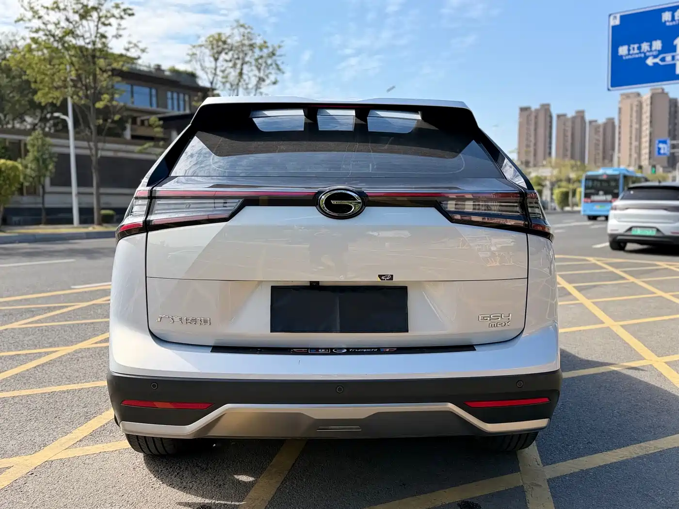 GAC TRUMPCHI GS4