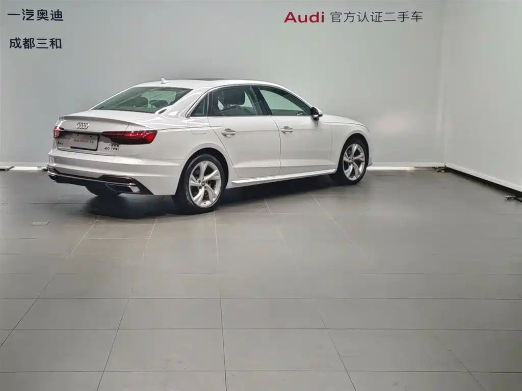 Audi A4L 2020 40 TFSI Luxury Elegance фото 4