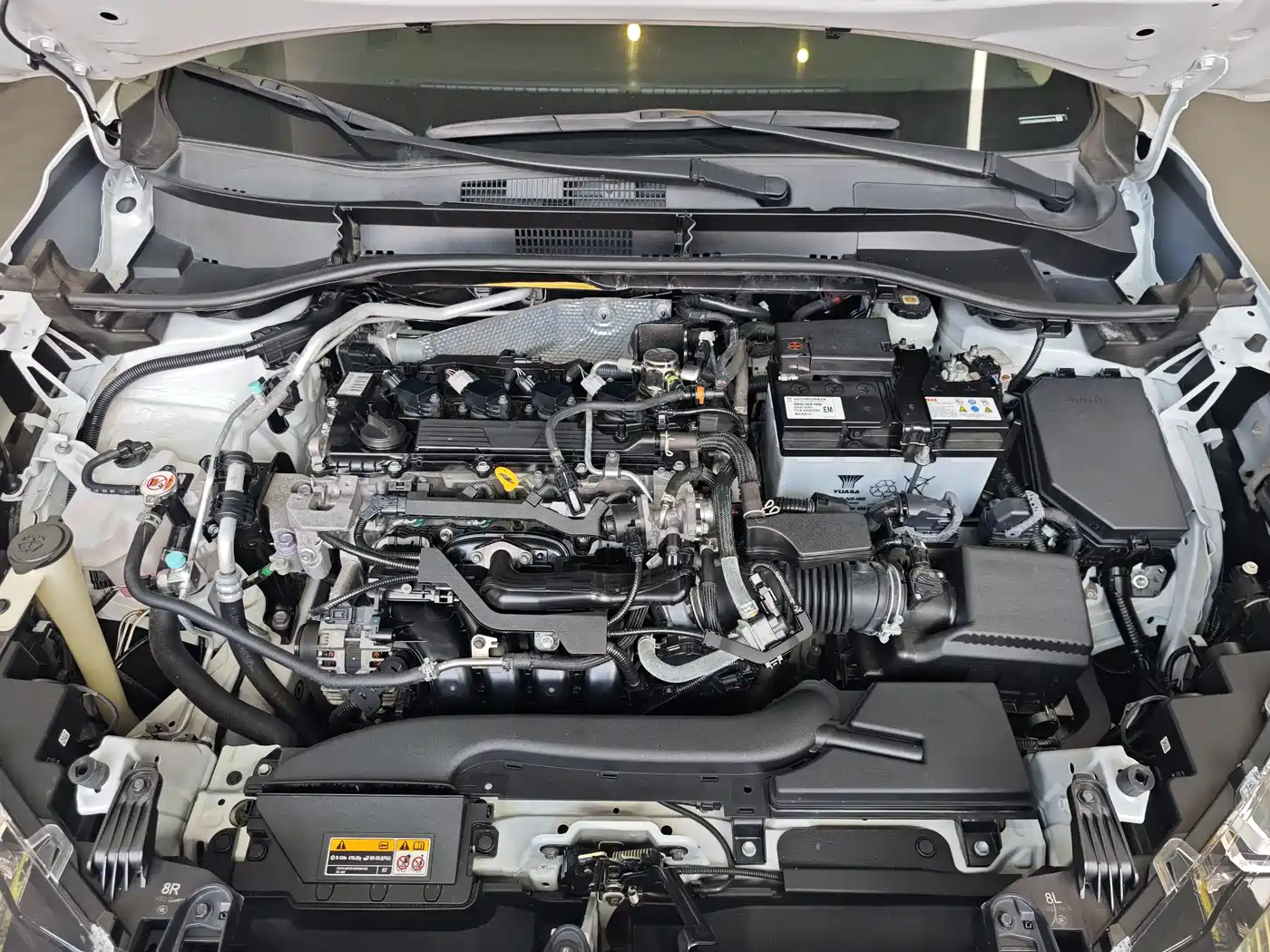 Toyota Frontlander 2022 2.0L CVT Luxury PLUS Edition фото 6