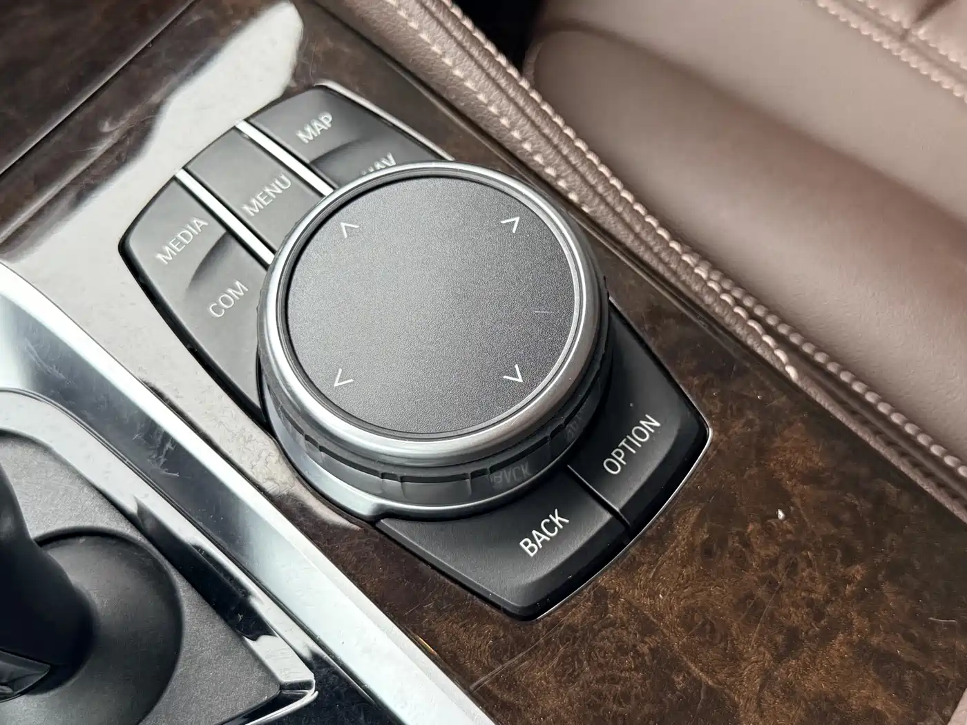 BMW 5 Series 2020 525Li Luxury Package фото 17
