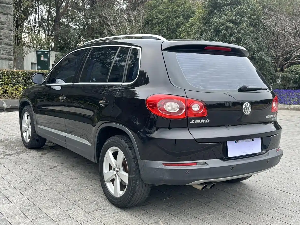 Volkswagen Tiguan 2013 1.8TSI Auto 4WD Luxury фото 7