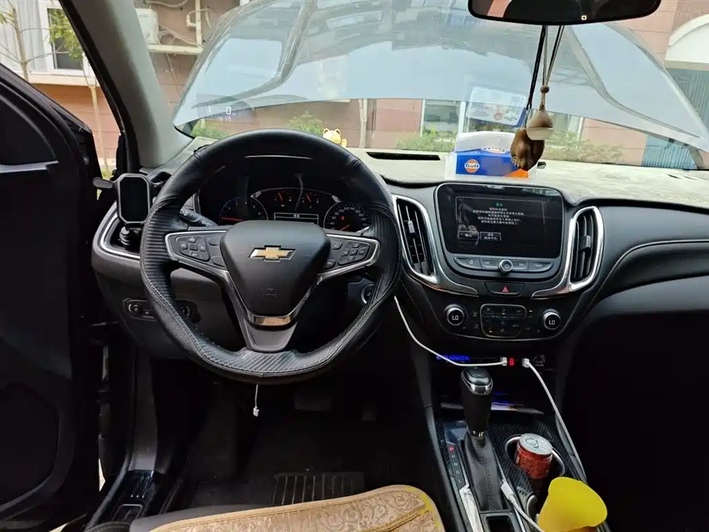Chevrolet Equinox 2018 550T Automatic 4WD Pioneer Edition фото 5