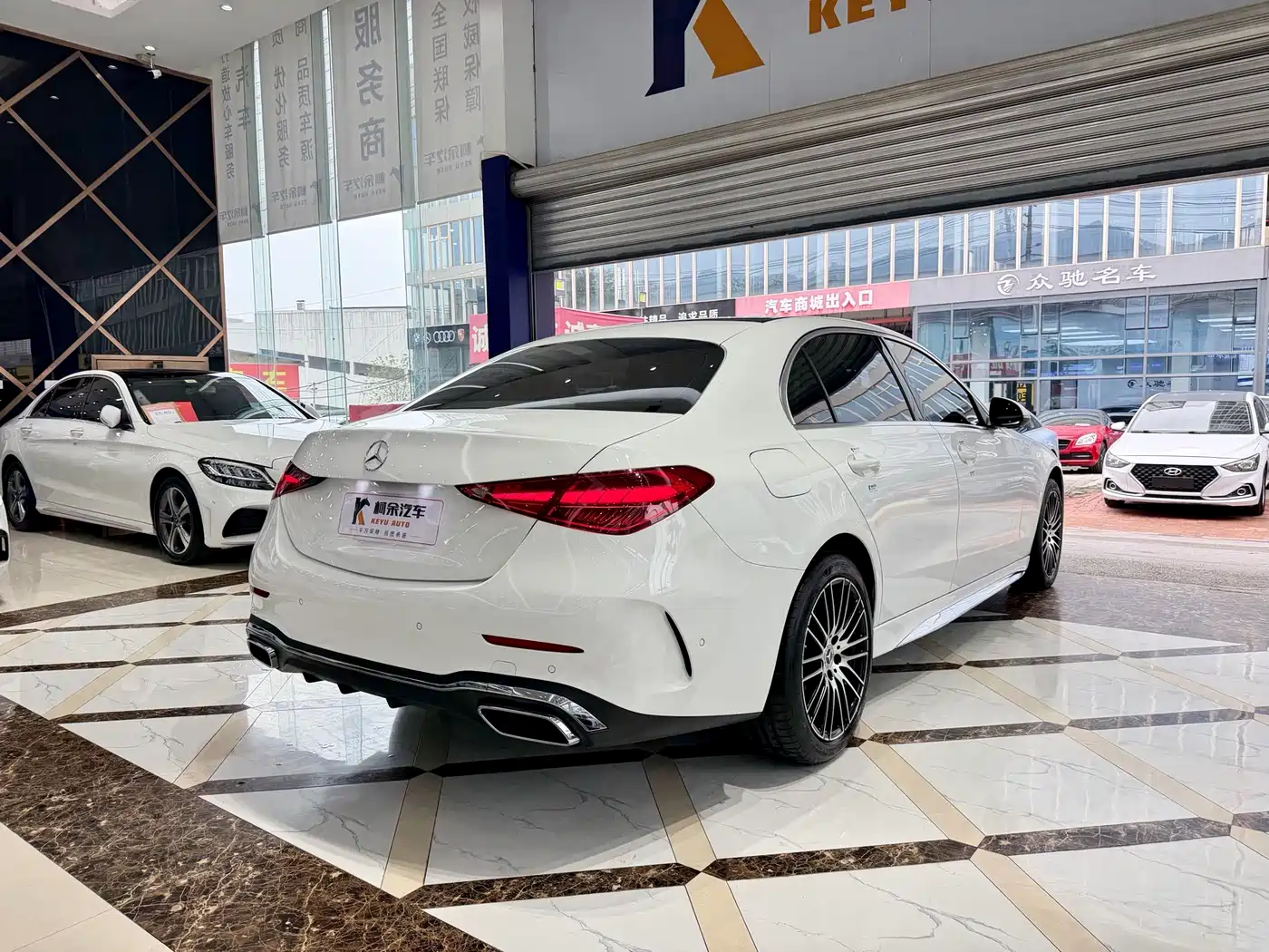 Mercedes-Benz C-Class 2023 C 260 L Sport фото 17