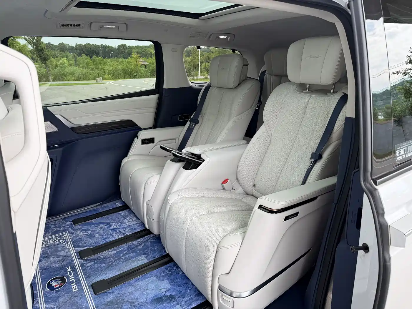 Buick Century 2023 2023 2.0T 6-Seat World Edition