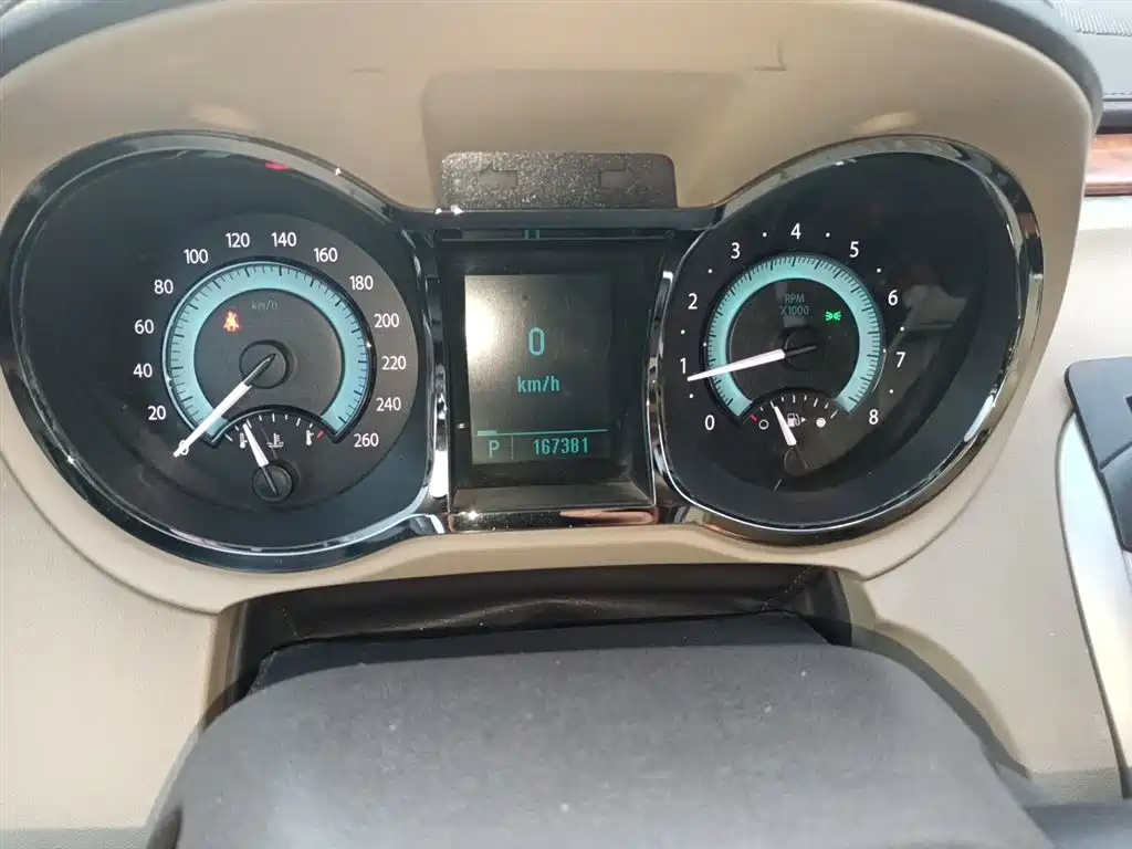 Buick LaCrosse 2011 2.4L SIDI Elegance Edition фото 13