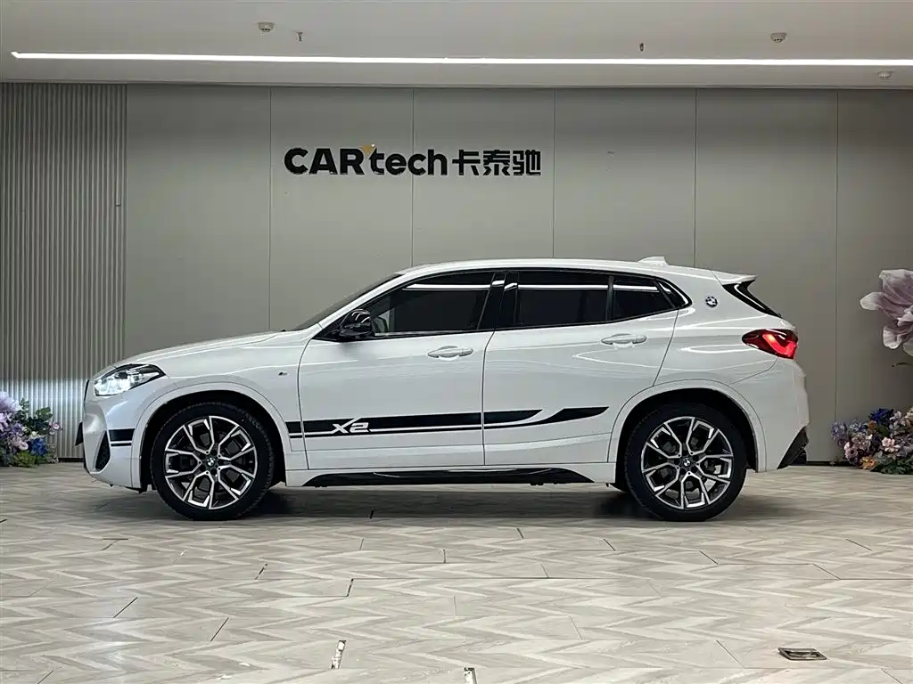 BMW X2 2021 Facelift xDrive25i Shadow Night Edition фото 8